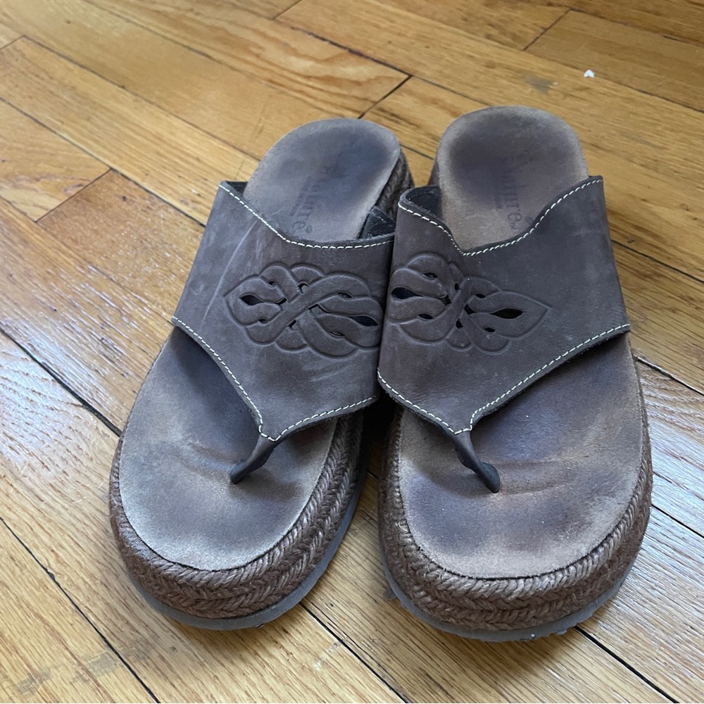 Leather thong sandals with woven rope platform